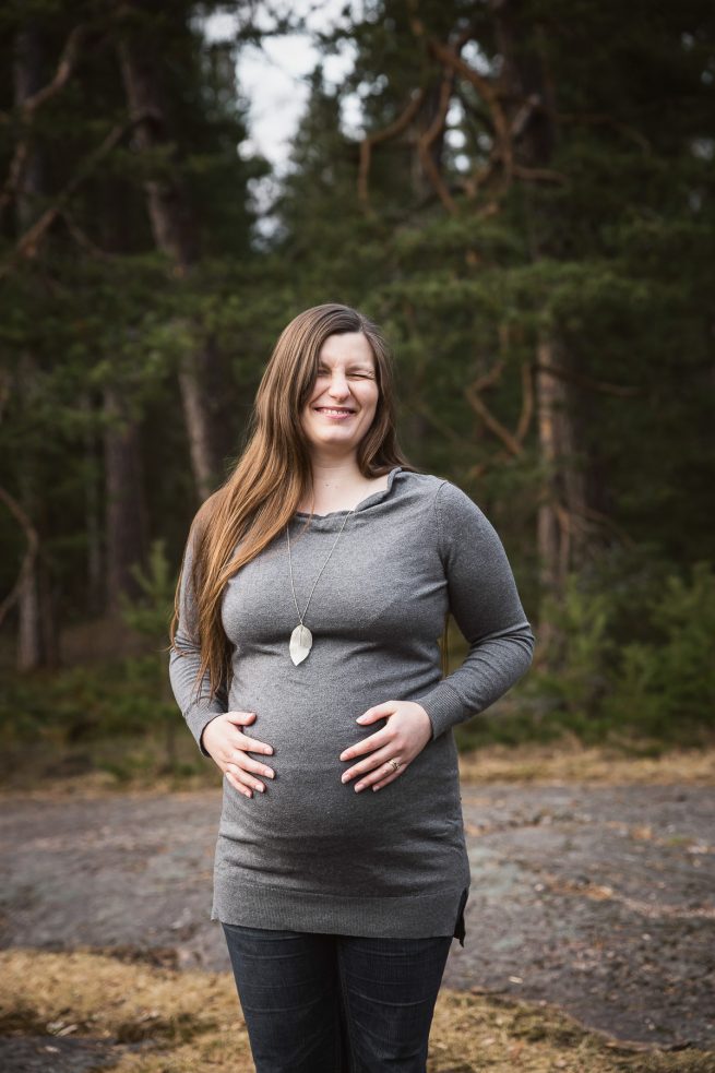 Odottavan äidin irvistys, Helsinki - Siru Danielsson Photography