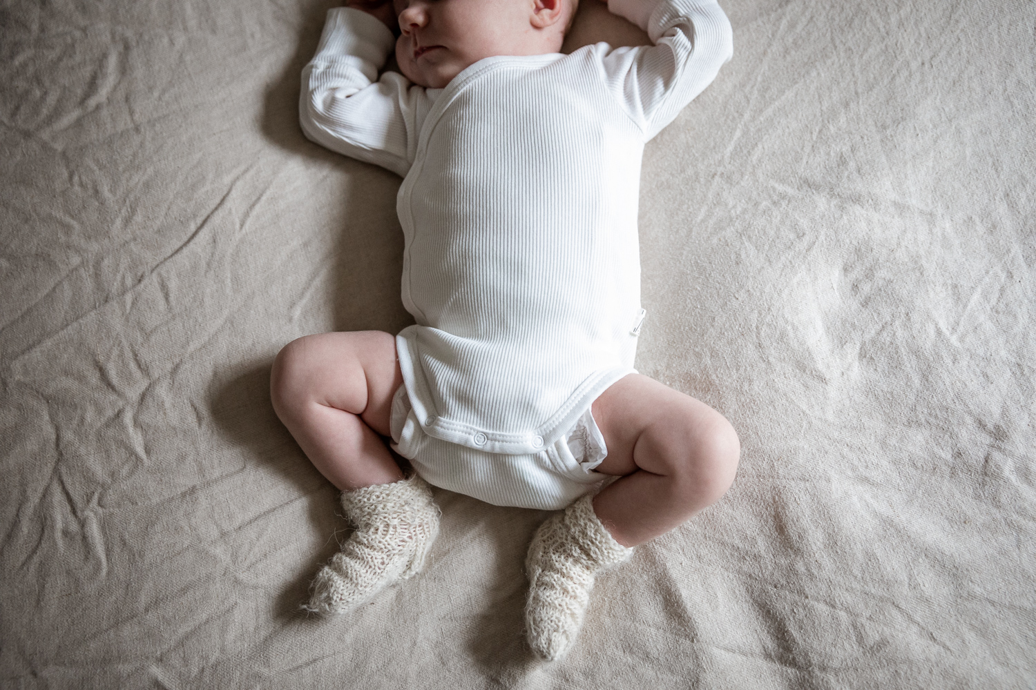 Vauvakuvaus kotona, vauva nukkumassa, Siru Danielsson Photography, Helsinki