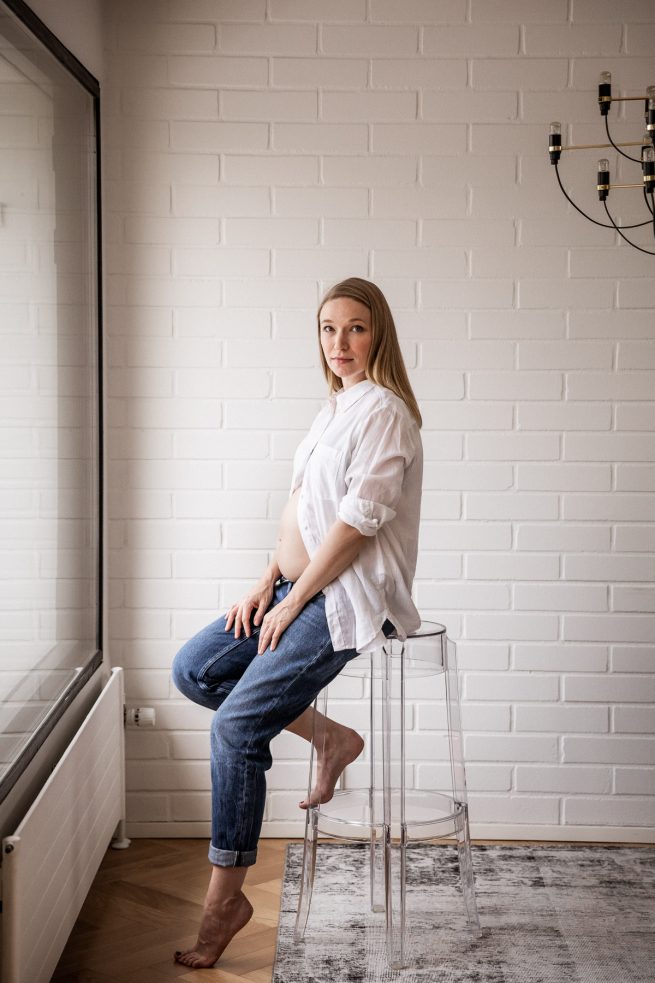 Odottava äidin potretti, odotusajankuvaus Helsinki - Siru Danielsson Photography